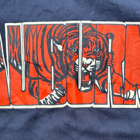 Auburn University Pullover Size 2XL - Picture 2 of 9